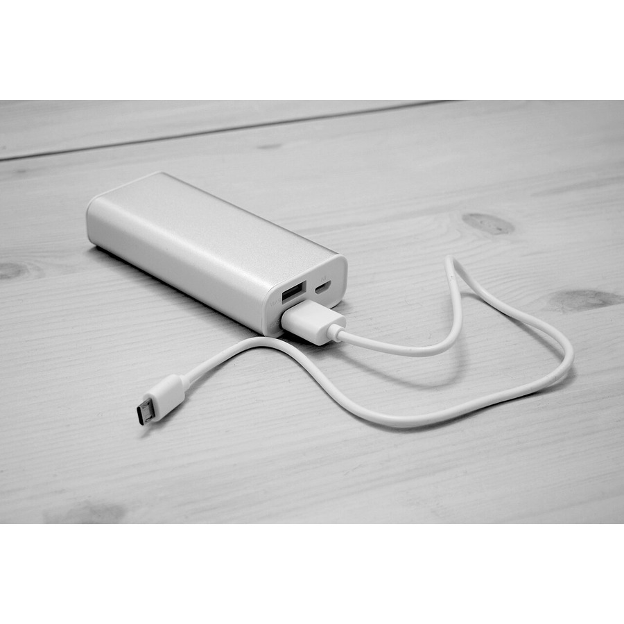 Representative photograph of this type of equipment; not the exact Portable Power Bank — 10,000–30,000mAh